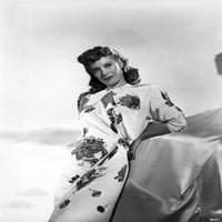 Dinah Shore позира във флорална рокля Photo Print